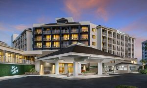 holiday-inn-resort-lumina